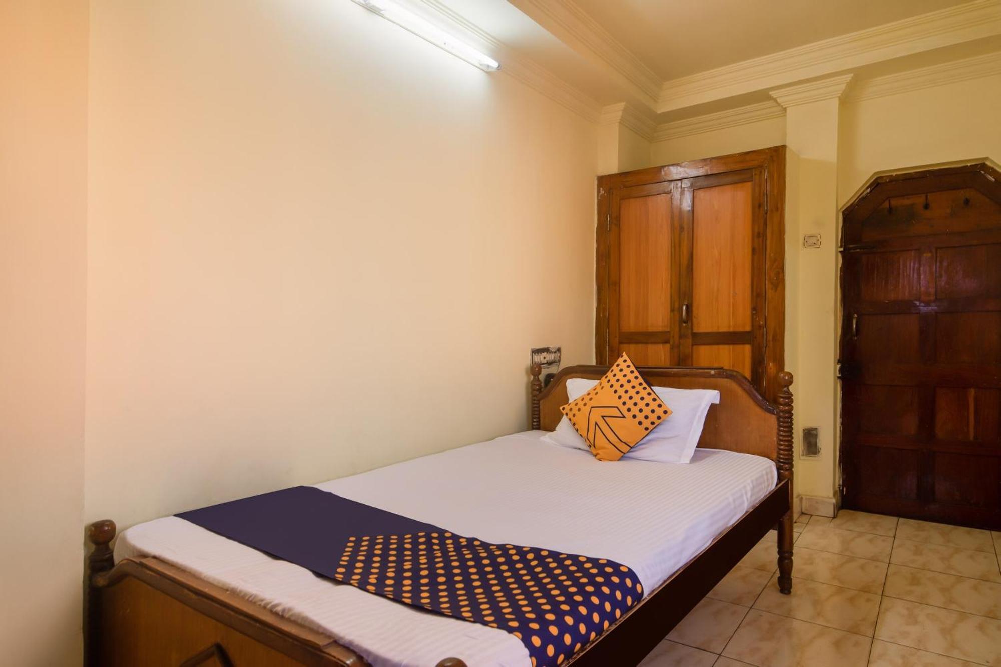 Spot On Hotel Manikanta Residency Višákhapatnam Exteriér fotografie